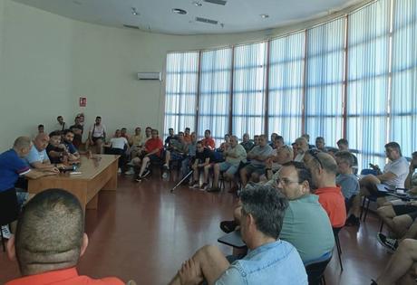 Martín reconoce a la empresa valdepeñera Tecnobit y la labor de la Policía Local Martín reconoce a la empresa valdepeñera Tecnobit y la labor de la Policía Local