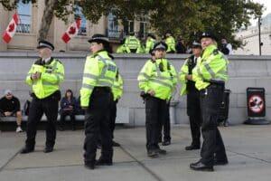 Martín reconoce a la empresa valdepeñera Tecnobit y la labor de la Policía Local Martín reconoce a la empresa valdepeñera Tecnobit y la labor de la Policía Local