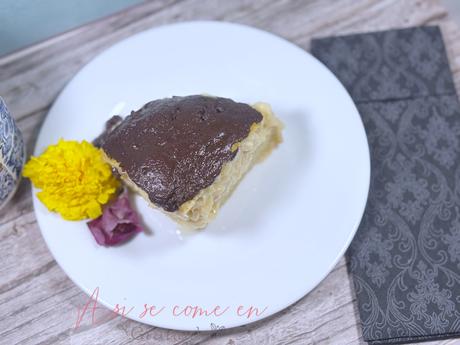 Cuñas de crema y chocolate ligeras