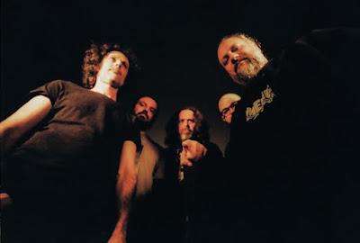 FRENTE ABIERTO: 'GUERRA A TODO ESO' FRENTE ABIERTO: 'GUERRA A TODO ESO'