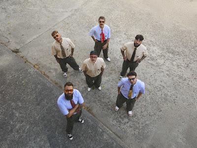 CHIQUITA MOVIDA: 'GASTOS DE GESTIÓN' CHIQUITA MOVIDA: 'GASTOS DE GESTIÓN'