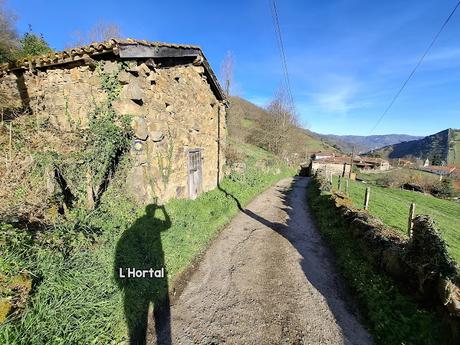 Campomanes-Erías-Fresneo-El Curuḷḷu Braña
