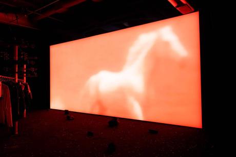 Pull&Bear lleva su universo creativo al Pompidou junto a PLEASURES, de la mano de la mano de Wildbytes Pull&Bear lleva su universo creativo al Pompidou junto a PLEASURES, de la mano de la mano de Wildbytes