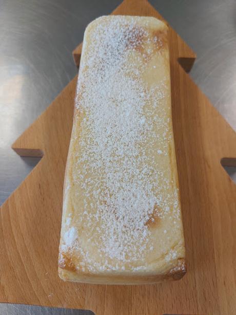 PASTEL EN TRES TEXTURAS DE LIMÓN Y VAINILLA