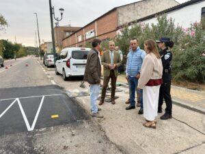 Talavera inaugura la bandera de España que se ubica en Ronda del Cañillo, cuyo mástil alcanza los 30 metros Talavera inaugura la bandera de España que se ubica en Ronda del Cañillo, cuyo mástil alcanza los 30 metros