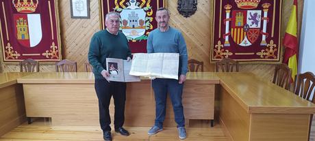 Un pergamino inédito en Horche revela una dispensa papal del siglo XVII de Inocencio X