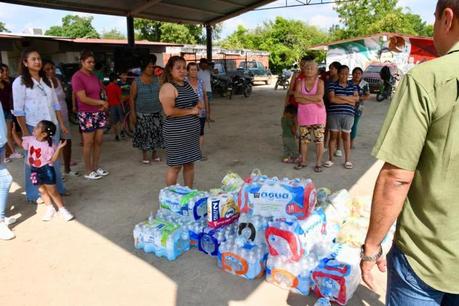 Escuelas y familias de San Vicente reciben más apoyo del Gobierno Estatal Escuelas y familias de San Vicente reciben más apoyo del Gobierno Estatal