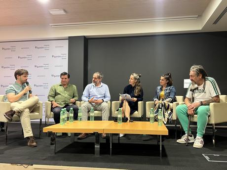 «Cualquier patología que genere un déficit neurológico de forma aguda o bien progresiva se puede beneficiar de una rehabilitación robótica», explica el neurólogo Alejandro Durán «Cualquier patología que genere un déficit neurológico de forma aguda o bien progresiva se puede beneficiar de una rehabilitación robótica», explica el neurólogo Alejandro Durán