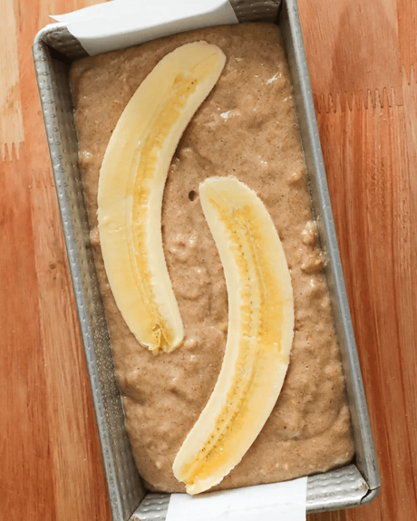 budin de banana decorado