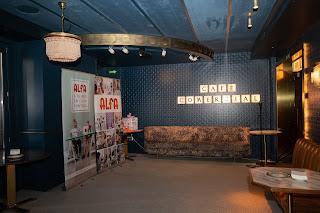 EVENTO MADRID FROCKTAILS - ESTRENANDO ABRIGO+BOLSO EVENTO MADRID FROCKTAILS - ESTRENANDO ABRIGO+BOLSO