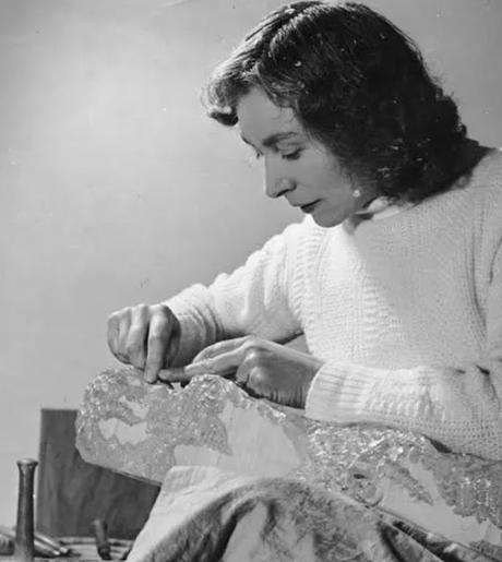 El arte como reconciliación, Josefina de Vasconcellos (1904-2005) El arte como reconciliación, Josefina de Vasconcellos (1904-2005)