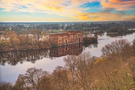 El horreo del sol en Trevías, España