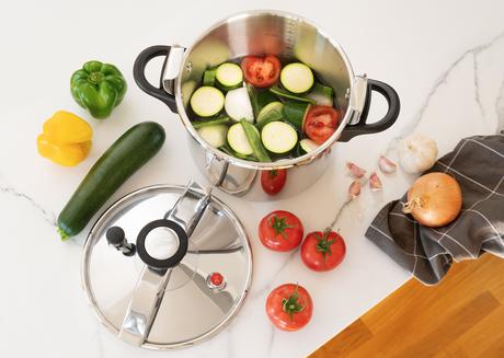 Inoxibar presenta nueva olla exprés de precisión avanzada