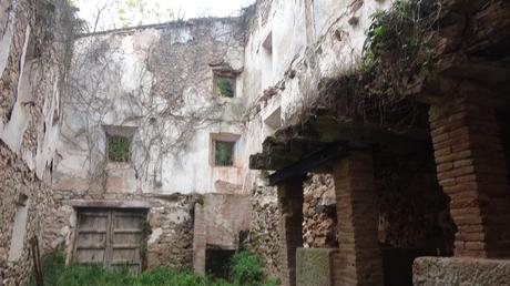 Senderismo en la Vall de Lladrons: descubre la Font de Jesús, el Salt de la Vall y las Cinc Fonts | Montblanc