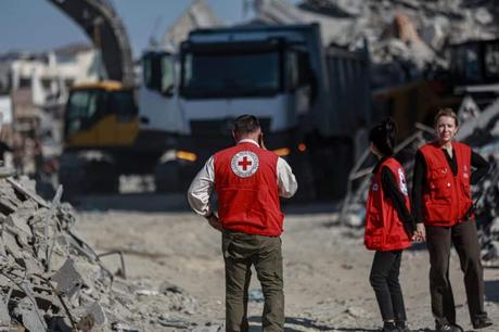 El brazo armado de Hamás anuncia que esta noche entregará el cuerpo de otro rehén