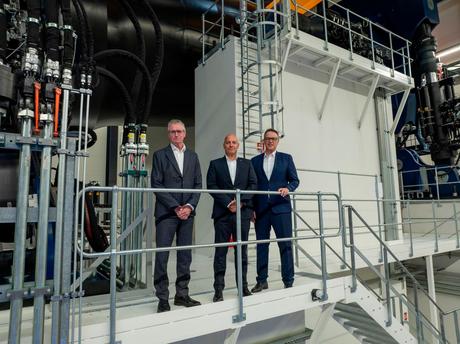 Schaeffler y LORC abren conjuntamente en Dinamarca la instalación de pruebas más potente del mundo para rodamientos de aerogeneradores Schaeffler y LORC abren conjuntamente en Dinamarca la instalación de pruebas más potente del mundo para rodamientos de aerogeneradores