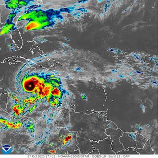 Huracán Melissa es más fuerte; tiene vientos de 280 KPH.