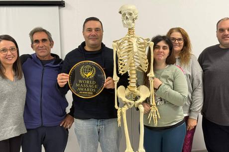 José Antonio Sánchez, referente del quiromasaje mundial, galardonado en los World Massage Championship Awards 2025 José Antonio Sánchez, referente del quiromasaje mundial, galardonado en los World Massage Championship Awards 2025