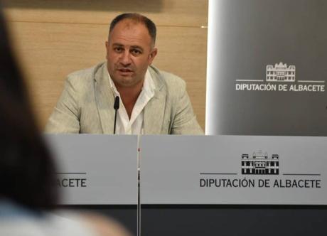 Vecinos Llanos del Caudillo denuncian «falta de transparencia» de Ayuntamiento en tramitación de una planta de biometano