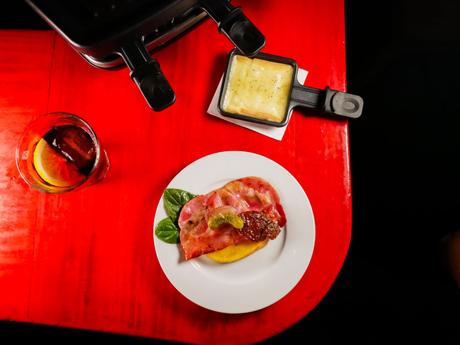 Diez bares y restaurantes del Raval para ir de Ruta de Tapas