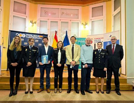 Letur reconoce el trabajo de los servicios públicos y las administraciones en el homenaje a las víctimas de la dana