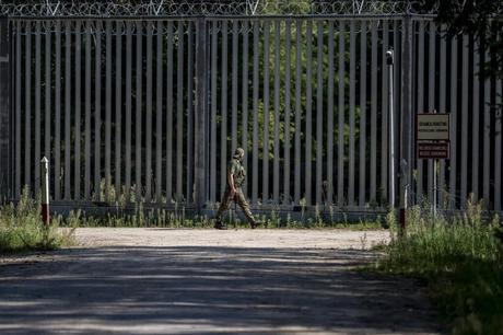 El príncipe Andrés, despojado de sus títulos y expulsado de Windsor por las acusaciones de vínculos con Epstein