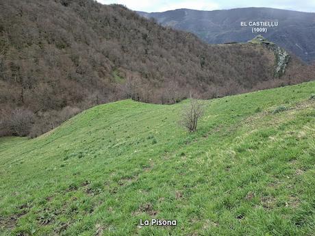 La Muela-Torones-Picu la Carba-El Castieḷḷu-Naveo
