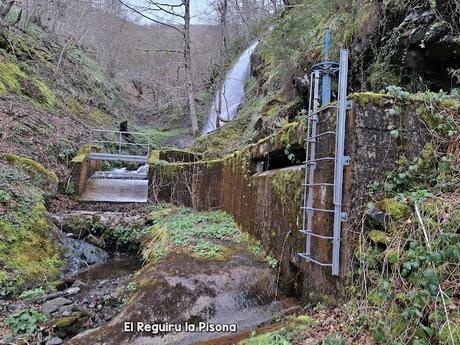 La Muela-Torones-Picu la Carba-El Castieḷḷu-Naveo