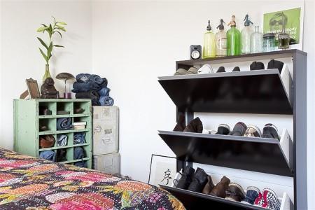 sofá cuero negro piso para chicos muebles de ikea muebles de diseño iconos estilo nórdico estilo nórdico diseño de terrazas diseño de exteriores diseño de aticos diseño americano sillas eames decoración pisos pequeños decoración piso masculino decoración masculina decoración espacios pequeños diáfanos decoración de áticos ático con terraza suelo teca 