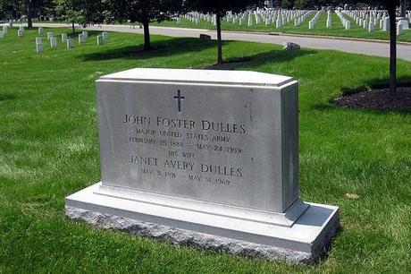 Tumba de Dulles Virginia - Arlington National Cemetery: John Foster Dulles gravesite