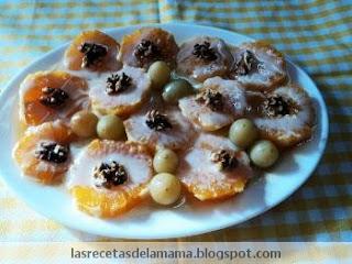 Receta de naranjas cremosas con uvas y nueces