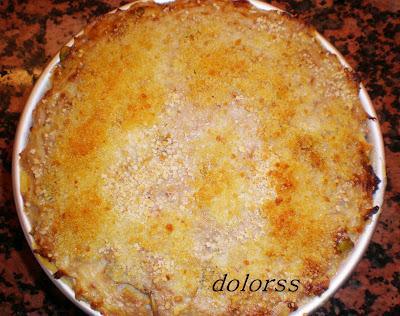 Pastel de coliflor, queso y pipas de calabaza