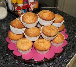 Hoy: Magdalenas caseras!!!