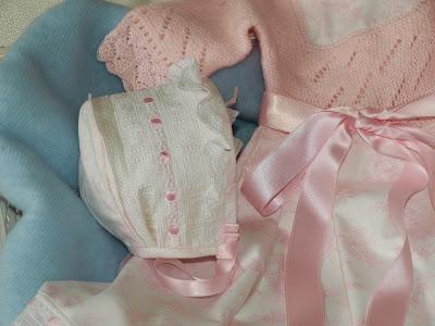 En rosa... faldón de Toile para Martina