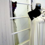 juan pedro lopez vestido blanco plisado juan pedro lopez vestido blanco plisado