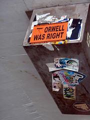 REDES: ¿CONTROLADOS O MONITORIZADOS?