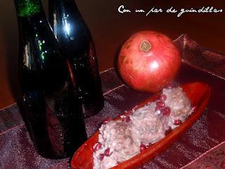 Albóndigas con salsa de nueces y granada para Alhambra Reserva 1925