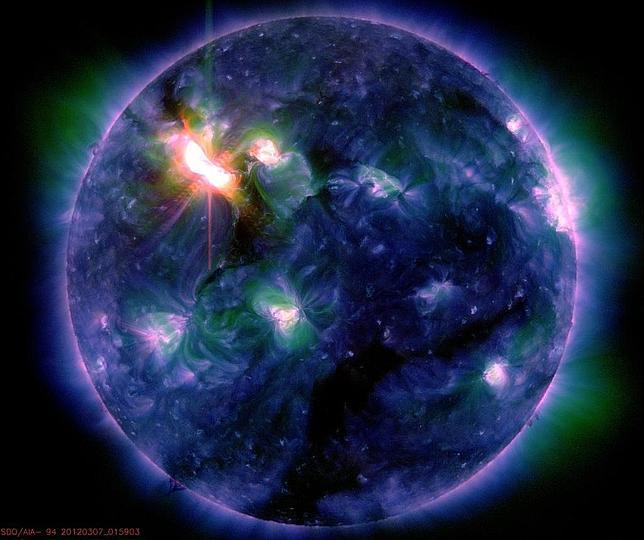 El Sol lanza trece enormes llamaradas en solo 48 horas
