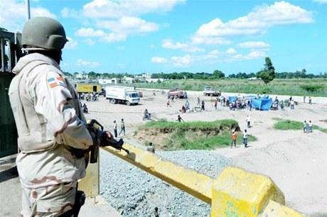 MEDIDAS DE SEGURIDAD: Secuestro camión en Haití genera cierre frontera en Jimaní