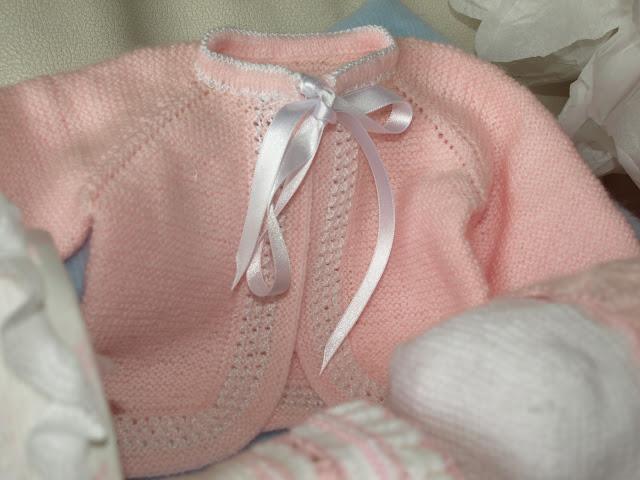 Chaquetas y Capotas... en rosa y blanco