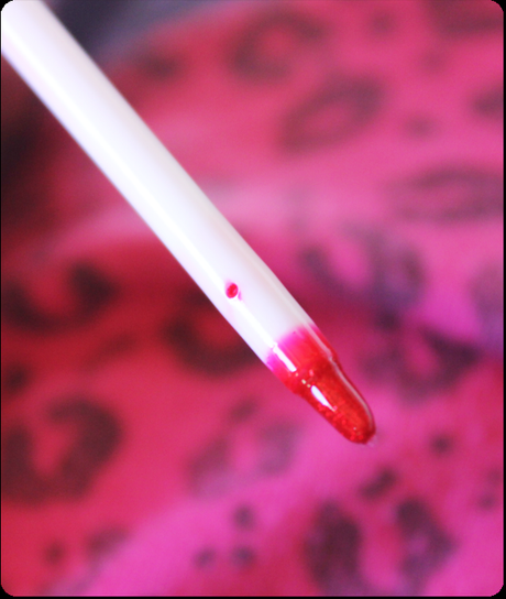 Reseña: Candy Apple de Lime Crime Reseña: Candy Apple de Lime Crime