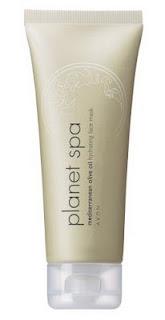 Cómo hacer una manicura - spa ? . Nueve pasos muy sencillos para hacerla en casa.