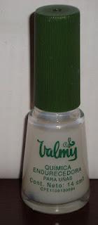 Cómo hacer una manicura - spa ? . Nueve pasos muy sencillos para hacerla en casa.