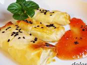 Rollitos crujientes brie mermelada tomate