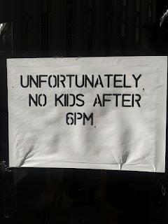 ¿Qué les pasa a los ingleses con los niños?