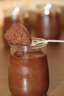 Mousse de chocolate a la naranja y nuez moscada