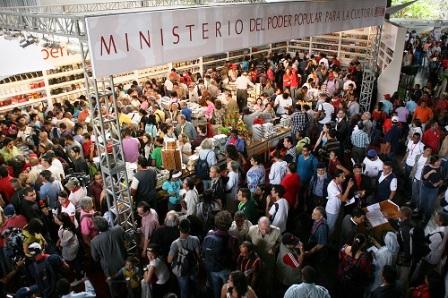 Yo leo, él lee, nosotros leemos ¿Tú lees?