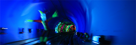 Metro de Shangai - Túneles iluminados Metro de Shangai - Túneles iluminados