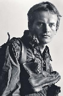 ESCRITURAS NOMADES: ANATOMIA DE LA INQUIETUD DE BRUCE CHATWIN