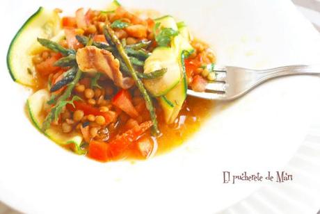 ENSALADA DE LENTEJAS Y TALLARINES DE CALABACIN